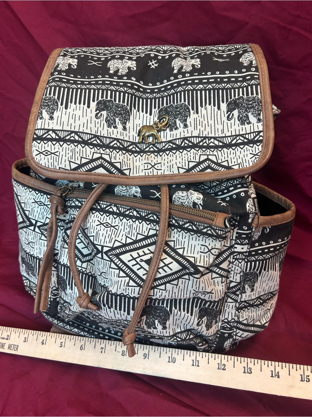 Elephant Drawstring Backpack - Picture 2 of 11